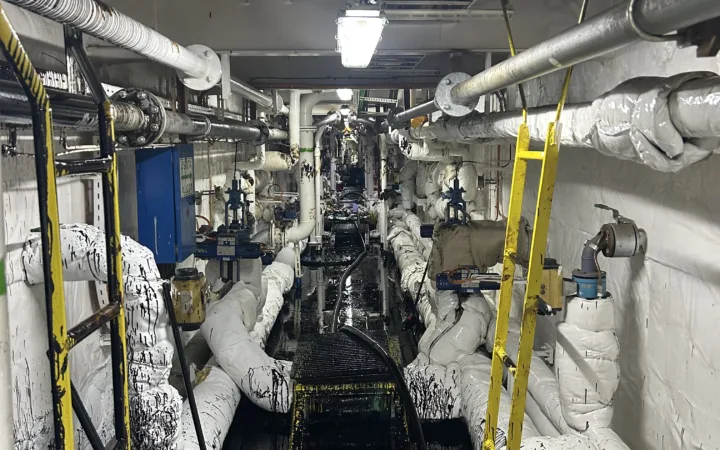 commercial-vessel-1